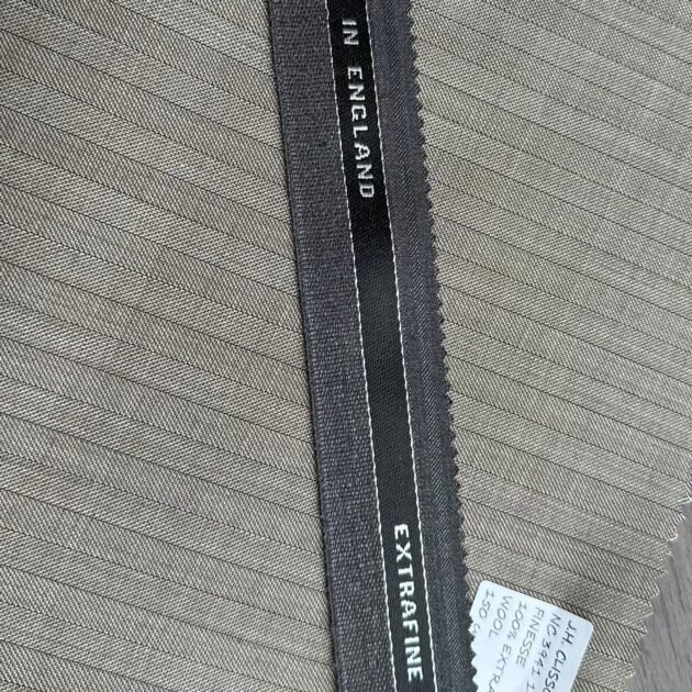 صوف ميرينو  - مربعات مموج رمادي